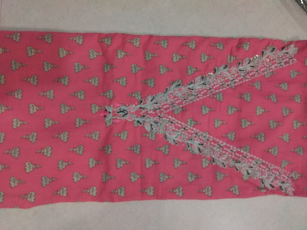Cotton suit V neck